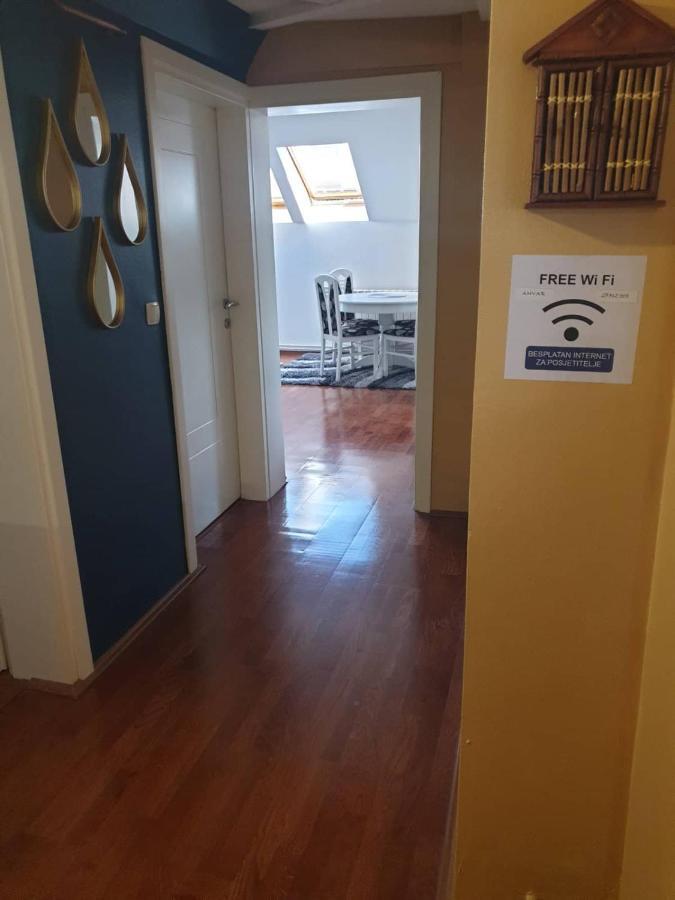 Apartman Lotos SJJ Esterno foto